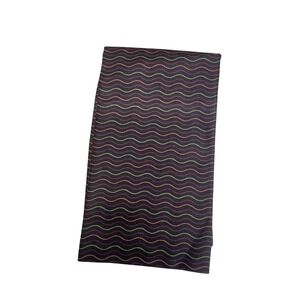 Anneman of Need'L Love Andover Fabrics Wavy Lines Quilting Cotton 1‎ Yard